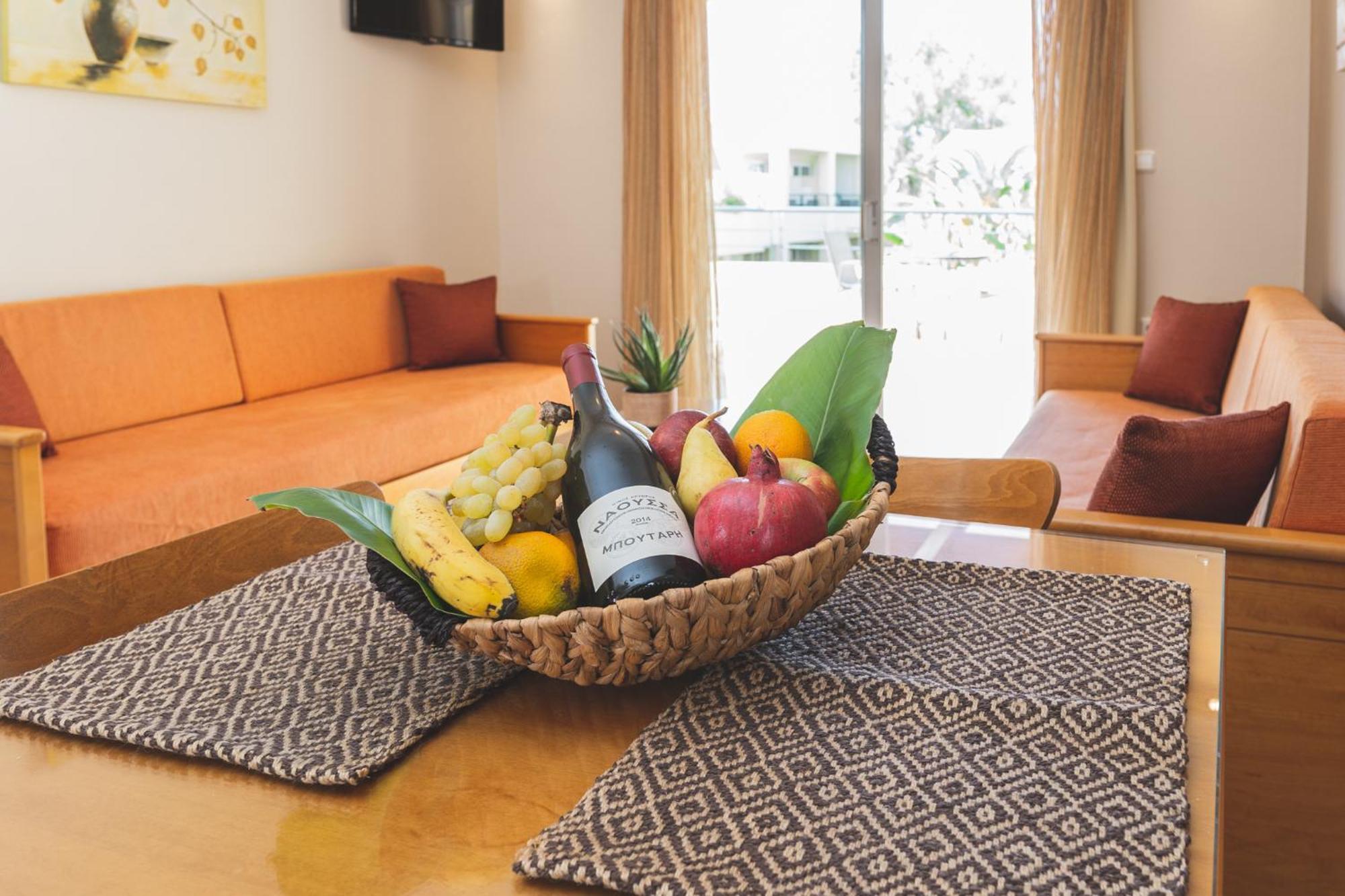 Helios Apartments Kato Daratso Habitación foto